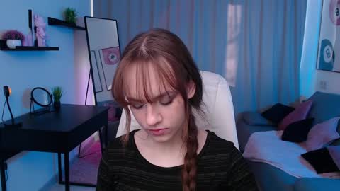 Snapshot of jamie_chung chatting on 11, 4, 2026 jamie_chung online show from 11, 4, 2026