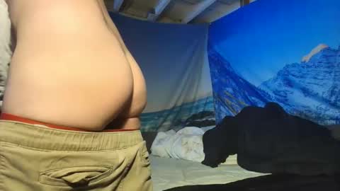 Snapshot of jamiejordan93 chatting on 14, 1, 2026 OF - Jamiejordans online show from 14, 1, 2026