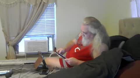 jamielove1975 online show from 14, 4, 2026