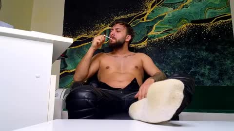 Snapshot of jamienoxus chatting on 2, 4, 2026 Robbie online show from 2, 4, 2026