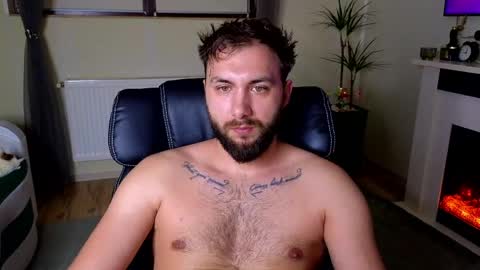 Snapshot of jamienoxus chatting on 23, 4, 2026 Robbie online show from 23, 4, 2026