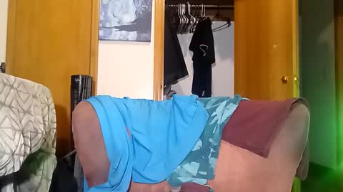 Supafly307blueeyes9in online show from 16, 2, 2025