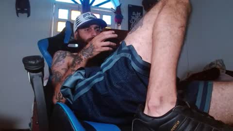 Snapshot of jammes_owen chatting on 5, 3, 2026 Jammes. online show from 5, 3, 2026