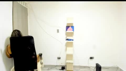 Snapshot of jan_milkhot chatting on 13, 4, 2026 jan_milkhot online show from 13, 4, 2026