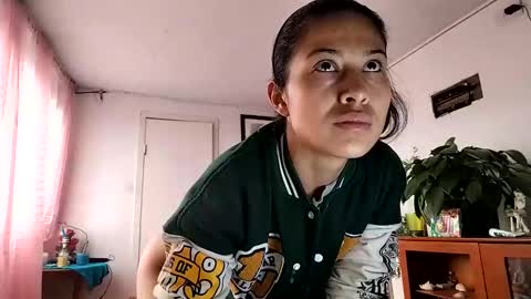 janariivera1 online show from 6, 11, 2025