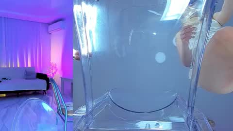 Snapshot of jane__klein chatting on 27, 2, 2025 Jenia online show from 27, 2, 2025