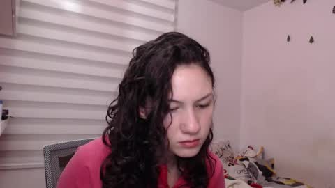 Snapshot of jane_r chatting on 8, 11, 2025 Jane online show from 8, 11, 2025