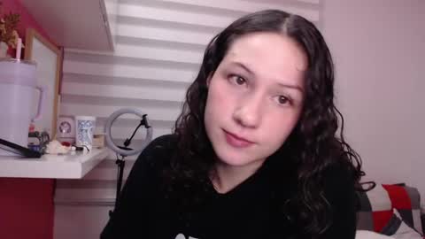 Snapshot of jane_r chatting on 20, 4, 2026 Jane online show from 20, 4, 2026