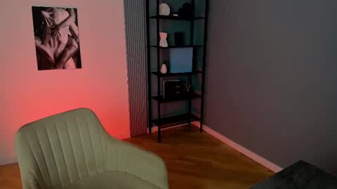 Snapshot of janebyrd chatting on 9, 10, 2025 Jane online show from 9, 10, 2025