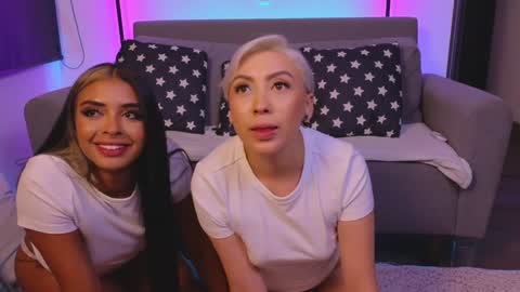 Snapshot of janehart_ chatting on 8, 2, 2025 Jane online show from 8, 2, 2025