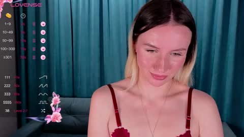 Snapshot of janiceburns_ chatting on 25, 4, 2026 Anna online show from 25, 4, 2026