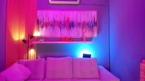 Janinne  online show from 12, 3, 2026