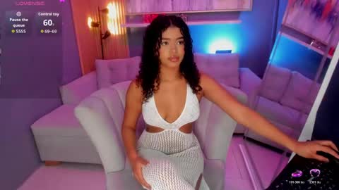 Janinne  online show from 28, 5, 2026