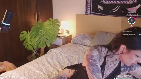   jmaybe e online show from 10, 1, 2025