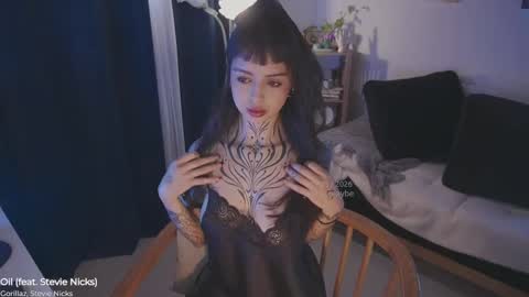 Snapshot of janne_maybe chatting on 9, 3, 2026 jmaybe e online show from 9, 3, 2026