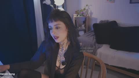 Snapshot of janne_maybe chatting on 31, 3, 2026 jmaybe e online show from 31, 3, 2026