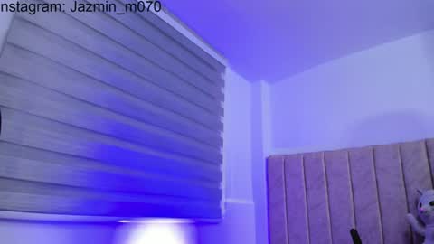 Snapshot of janne_moore chatting on 1, 7, 2026 Jane online show from 1, 7, 2026