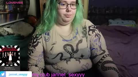 Snapshot of jannet_star chatting on 14, 12, 2025 Jannet online show from 14, 12, 2025
