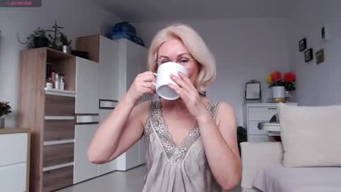 Jasmin room for people 40 online show from 19, 11, 2025