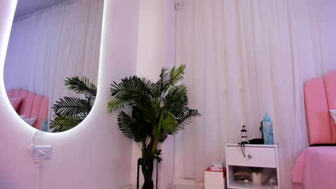 Snapshot of jasmin_evano29 chatting on 14, 1, 2025 online show from 14, 1, 2025