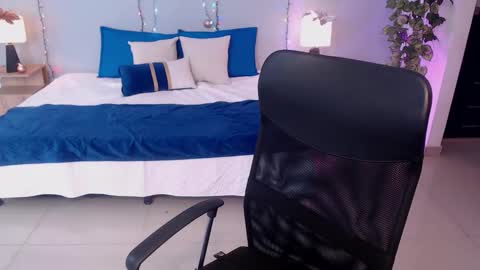 Snapshot of jasminecampbell chatting on 5, 12, 2025 Instagram jasminecampbell1 online show from 5, 12, 2025