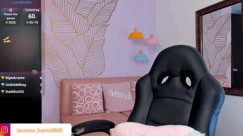 Snapshot of jasmineharris chatting on 26, 12, 2024 jasmineharris online show from 26, 12, 2024