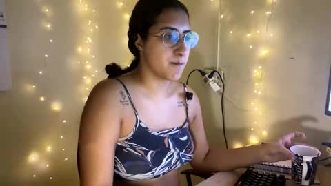Snapshot of jasmineprincess_ chatting on 9, 4, 2026 Jasmine online show from 9, 4, 2026