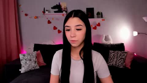 Snapshot of jasminharris chatting on 8, 11, 2025 Jasmin online show from 8, 11, 2025