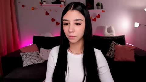 Snapshot of jasminharris chatting on 11, 11, 2025 Jasmin online show from 11, 11, 2025