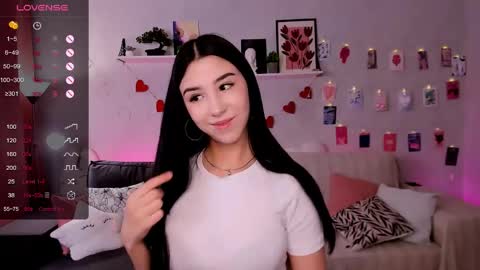 Snapshot of jasminharris chatting on 28, 4, 2026 Jasmin online show from 28, 4, 2026