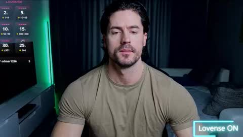 FOR CUSTOM VIDEOS DM    online show from 4, 2, 2026