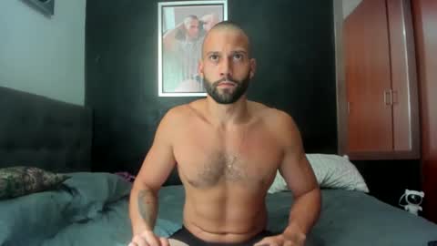    online show from 8, 11, 2025