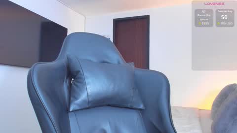 Snapshot of jasperbrooksx chatting on 1, 12, 2025 JBrooksXx online show from 1, 12, 2025