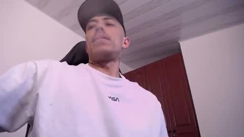 JKing  online show from 14, 4, 2026