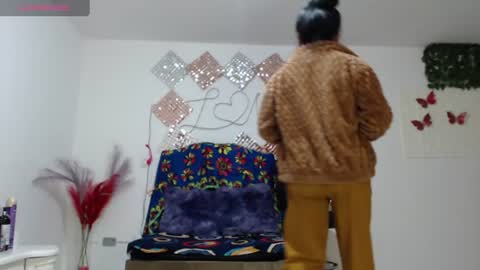 Snapshot of jatzibe_hot_93 chatting on 14, 7, 2026 Jatzibe online show from 14, 7, 2026