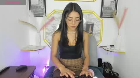 Snapshot of jaulyn_18 chatting on 11, 6, 2026 Jaulyn online show from 11, 6, 2026
