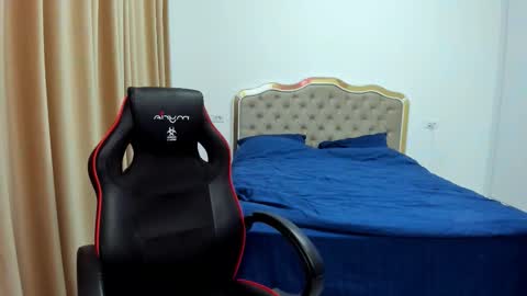  Javi  online show from 15, 9, 2025