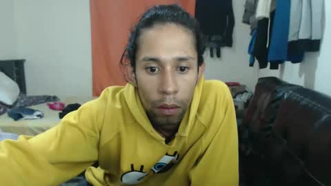 Snapshot of jaxivh16 chatting on 14, 10, 2025 jaxivh16 online show from 14, 10, 2025