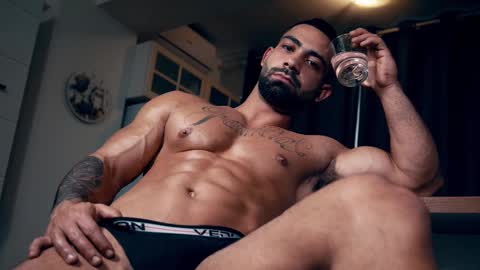 Snapshot of jaxonhunk chatting on 3, 3, 2025 JaxonHunk online show from 3, 3, 2025