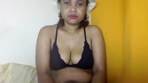 Snapshot of jayah69 chatting on 15, 12, 2025 jayah69 online show from 15, 12, 2025