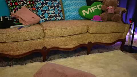 Snapshot of jaybeitsme chatting on 7, 6, 2026 JennyBlighe online show from 7, 6, 2026