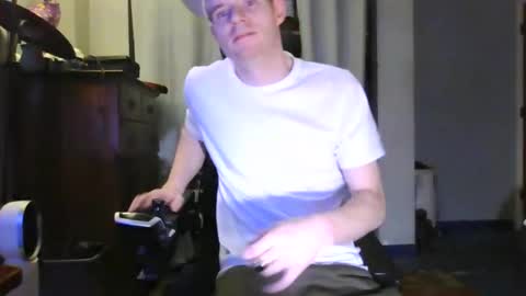 Snapshot of jaybrik92 chatting on 15, 3, 2026 Jlio Delgauto online show from 15, 3, 2026