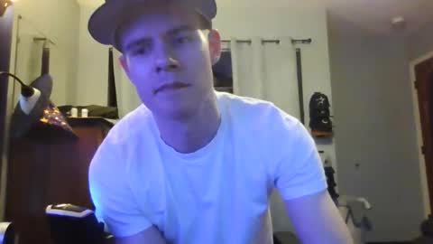 Snapshot of jaybrik92 chatting on 1, 4, 2026 Jlio Delgauto online show from 1, 4, 2026