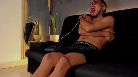 Jay online show from 3, 11, 2025