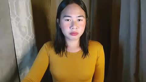 Snapshot of jayca20880 chatting on 18, 12, 2025 JAYCA online show from 18, 12, 2025