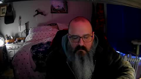 Grand Zaddy or Jay its casual online show from 19, 2, 2026