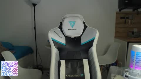 Snapshot of jayce_icestone chatting on 7, 2, 2026 Jayce online show from 7, 2, 2026