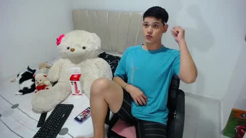 Jayder Steven online show from 4, 4, 2026