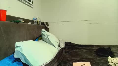 Naomiruty online show from 9, 9, 2025