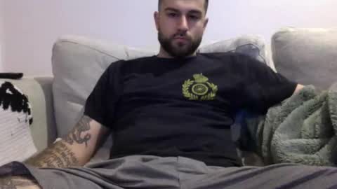 jayg333 online show from 2, 12, 2025